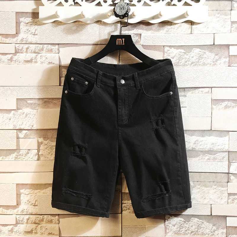 Shorts Male Jeans Men Jean Shorts Hole Bermuda Skate Board Harem Mens Jogger Ankle Ripped Wave Denim Shorts Black and WhiteX240914
