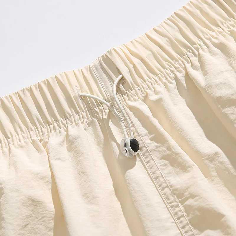 Japanese retro Polyamide fabric shorts for mens summer thin five point beach pants for mens bathroom pants for external wear Y240914