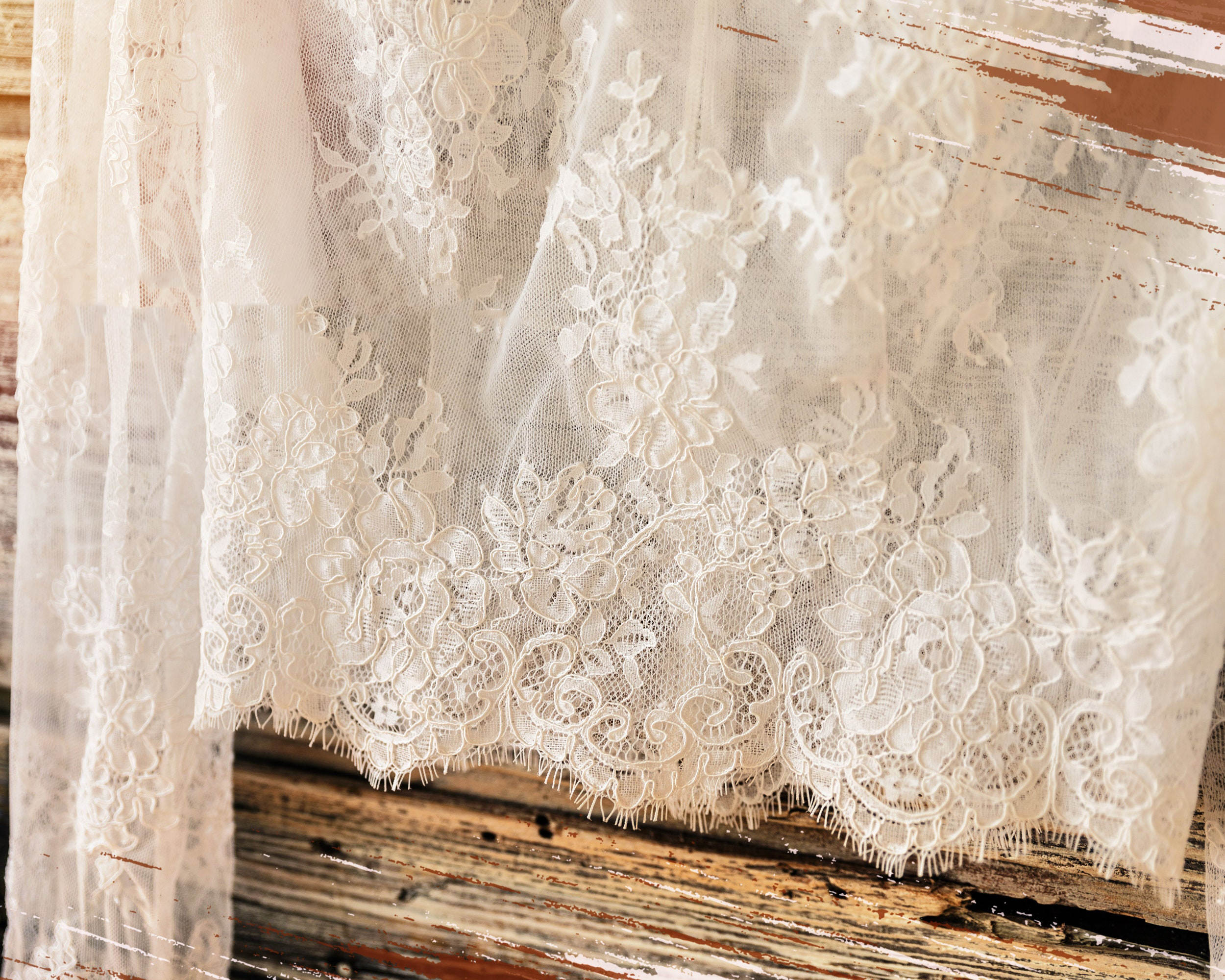 Elegant O Neck Jacket Appliques Lace Button Long Sleeve Bride Jackets For Strapless Bridal Dress Wedding Accessories Custom Made