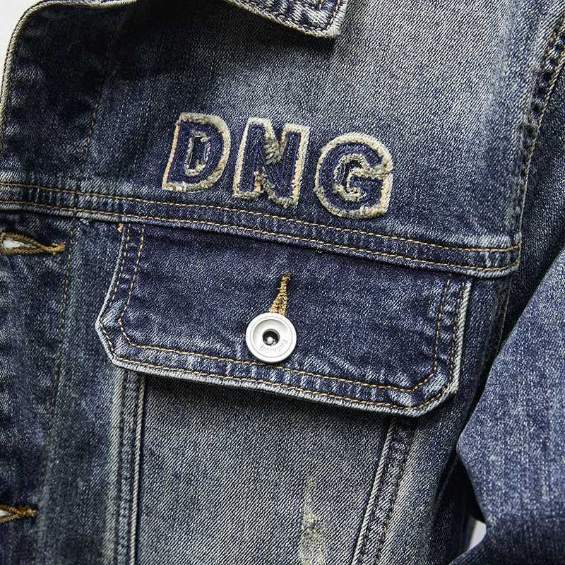 High quality new blue denim jacket with simple design letters embedding trend mens jacket top of the line mens jacket jeans mens jacket W240914