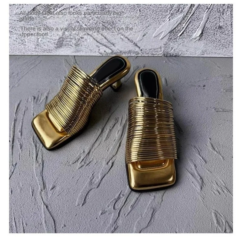 2024 New Women's Slippers Fashion Design Wedge Leather Fish Mouth Flip p Outdoor Summer Party Simple Low Rubber New Women Sandals d639