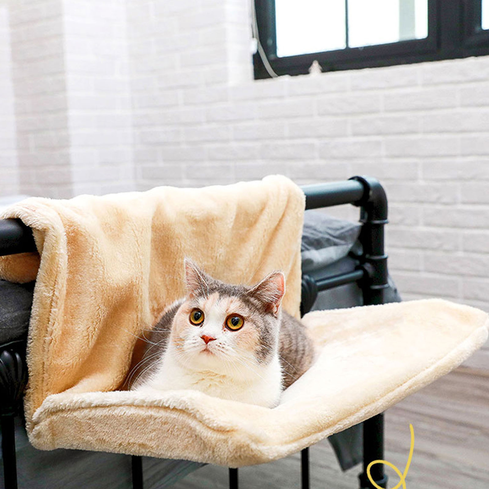 Cordless Hammock for Cat Window Perch, Hanging Pet Resting Seat, Safety Hammock with Suction Cups, Detachable Bed, 4PCs