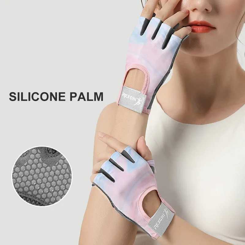 Cycling Gloves Women Fitness Gloves Gym Weightlifting Yoga Bodybuilding Training Thin Breathable Non-slip Half Finger Gloves Y240914