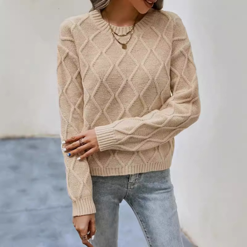 dongdumaoyi New autumn and winter solid color pullover round neck sweater, fashionable diamond solid color loose casual knit sweater F0914#43