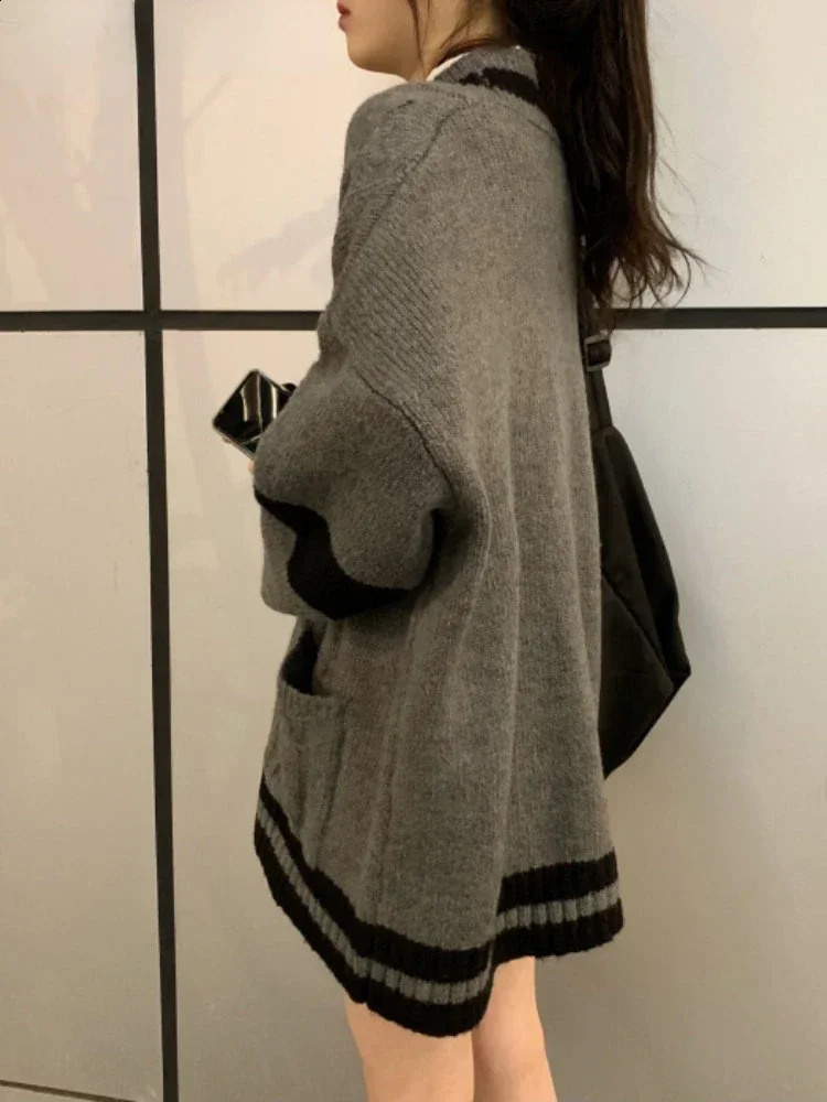 Cardigan Winter Grey Striped Knitted Sweater Women Korean Fashion Style Harajuku Oversize Preppy Female Coat 240904