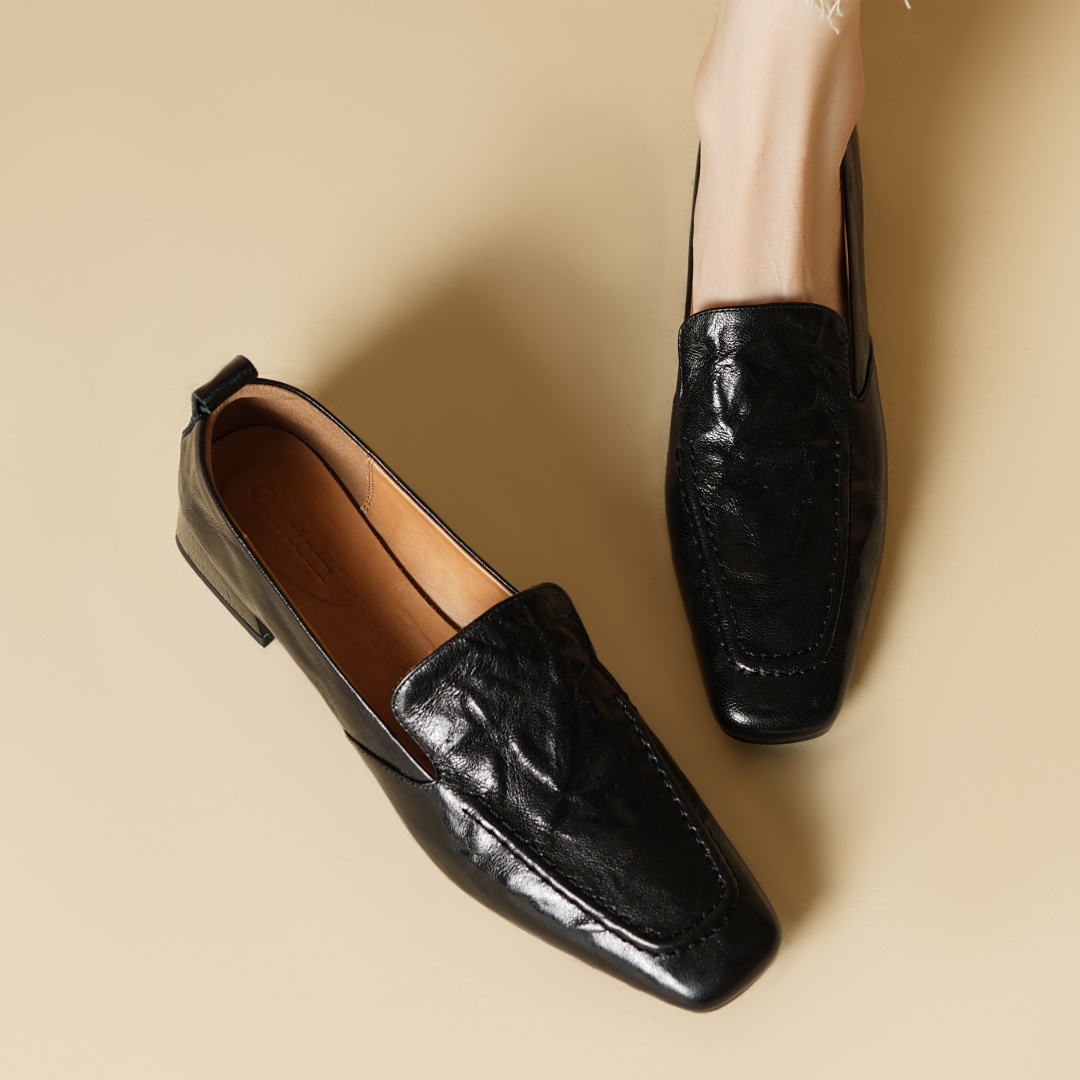 Spring 2024 new plus size 34-42women's sheepskin slip-on flats loafers high quality soft comfortable square toe New moccasins shoes 903a