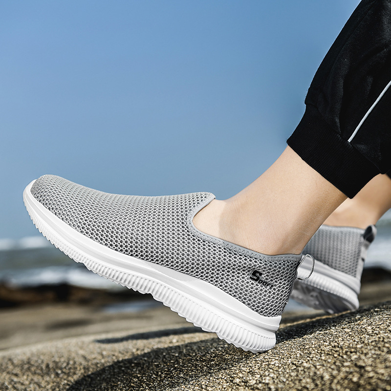 2023 Mesh Men Shoes Lightweight Sneakers Men Fashion Casual Walking Shoes Breathable Mens Loafers Zapatillas Hombre