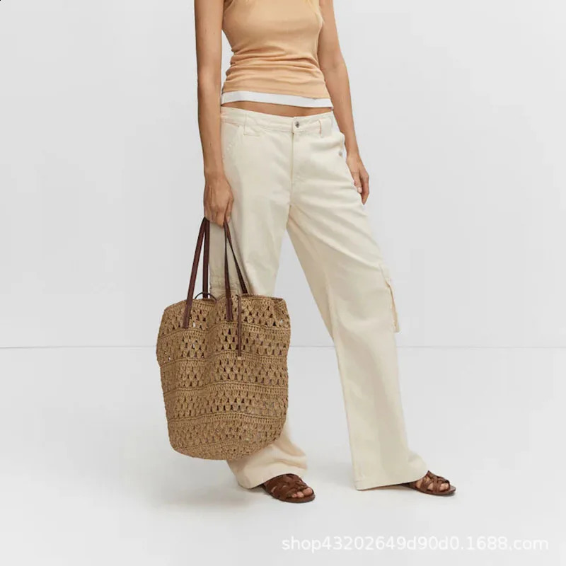 Woven handbag large capacity summer beach grass and wallet womens Bohemian shoulder bag travel 240913