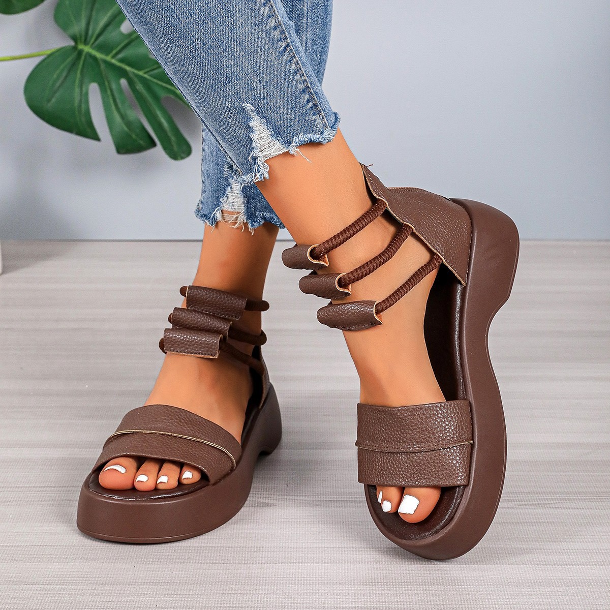 2025 new New Fashion Summer Retro Thick Bottom Pen Toe Hollow Back Zip Women's Sandals Brown Platform Elegant Heel Sandales Femme 7d4a