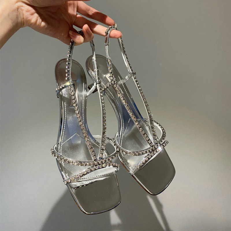 2025 new Ankle Sexy Strap Sier Sandals Women Party Summer Sgback Heels High Quality Crystal Dia Square Toe Wedding Shoe 520a