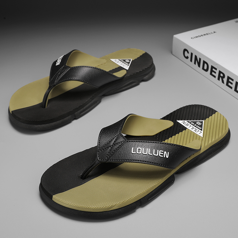 High Quality 2023 New Men Flip Flops Outdoor Summer Slippers Beach Mens Fashion Breathable Non-slip Bathroom Men's Flip Flops