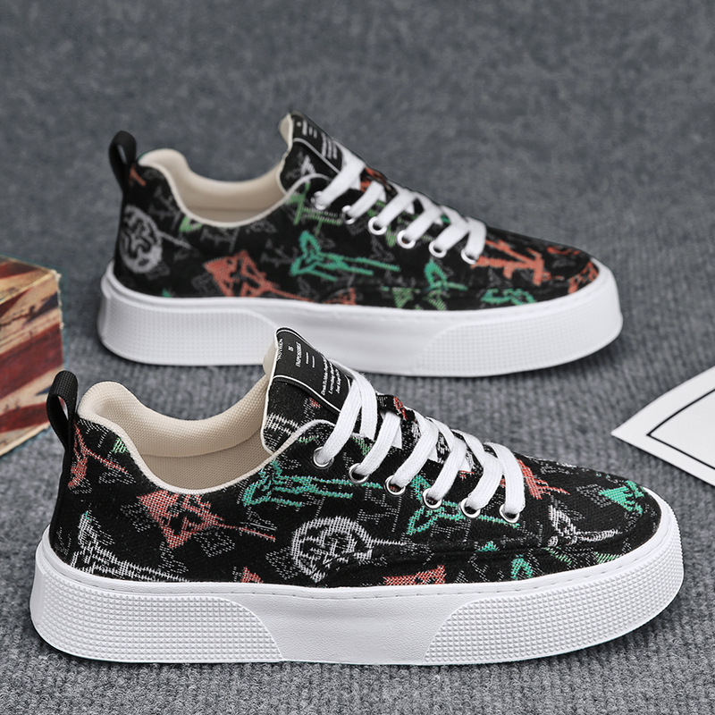 2024 New XuYe Canvas Korean Edition New Trendy Versatile Lightweight Soft Sole Anti slip Low Top Board Shoes for Men