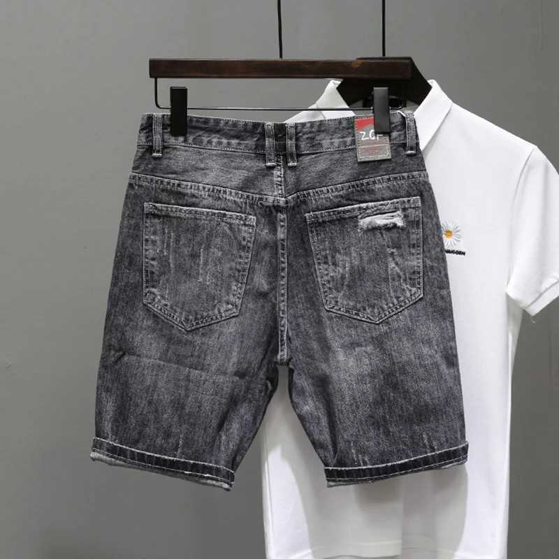 Summer Mens Grey Perforated Denim Shorts Korean Fashion Slim Elastic Five-piece Jeans Shorts Male Brand Pants 11stylesX240914