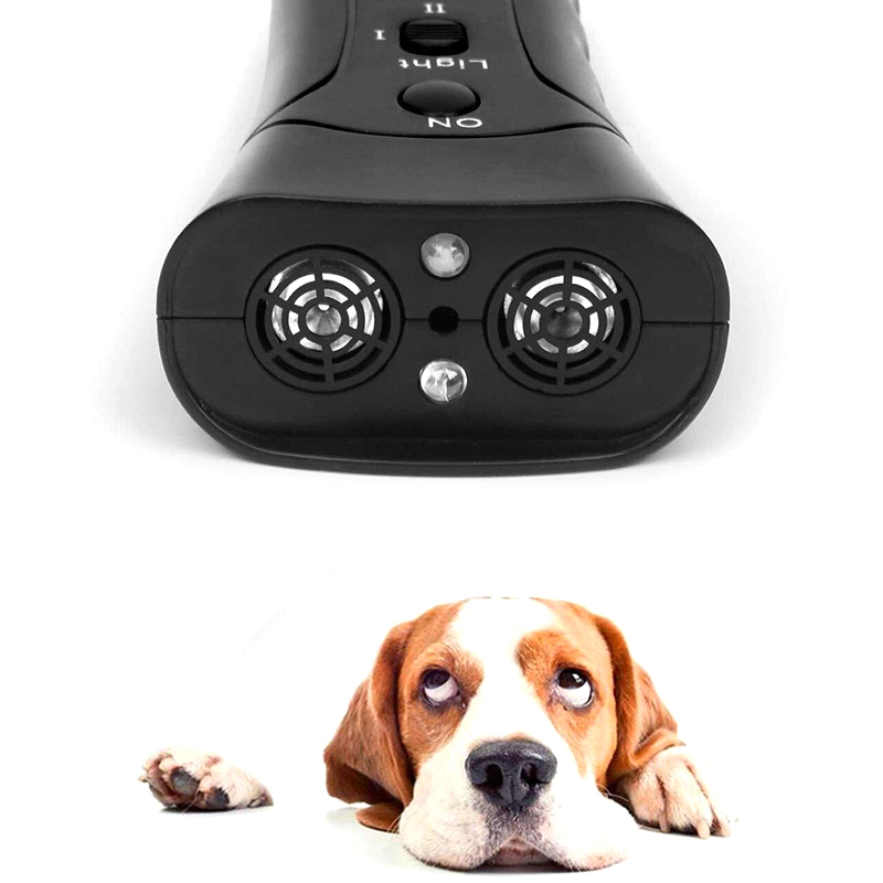 Outdoor Ultrasonic Dog Repeller Stops Aggressive Animal Attacks With LED Flashlight Pet Dog Anti Barking Training Device