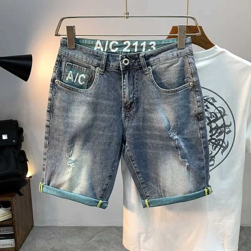 Korean Luxury Clothing 2024 Summer Cowboy Casual Denim Knee Length Shorts Men Washed Designer Boyfriend Short Jeans TrousersX240914
