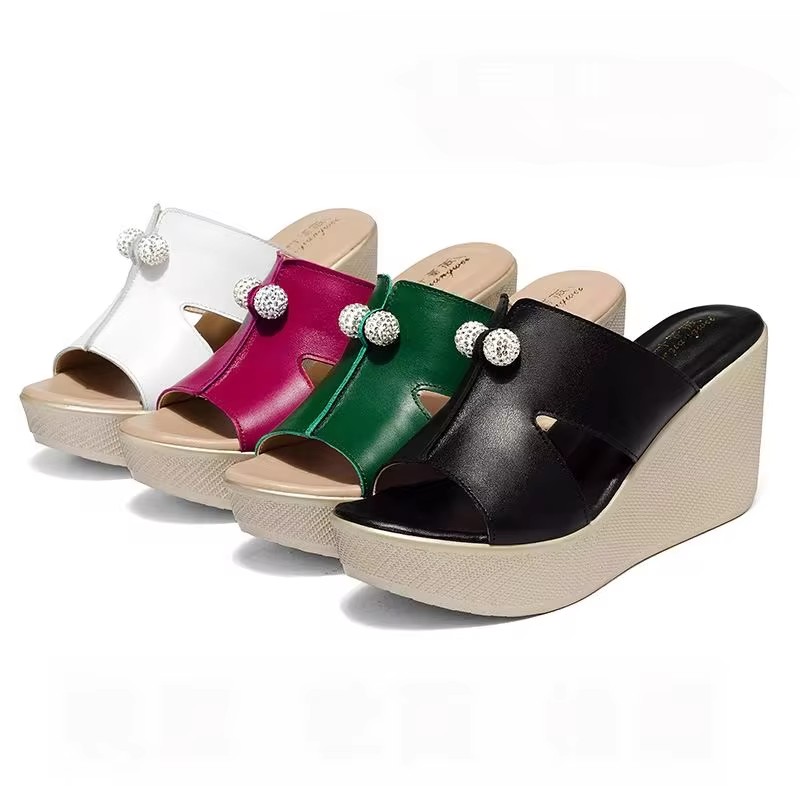High Quality Women's wedge heels slippers Basic Women's sandals Peep Toe Daily Slippers Women Hot Sale Wedge Slippers