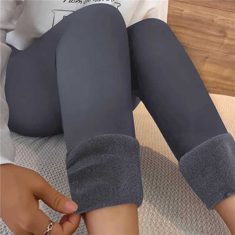 Autumn Winter Warm Leggings Women Thermal Sports Tightsthicken Fleece Gym Workout Pants Yoga Trousers with Pocket Fitness WearX240914