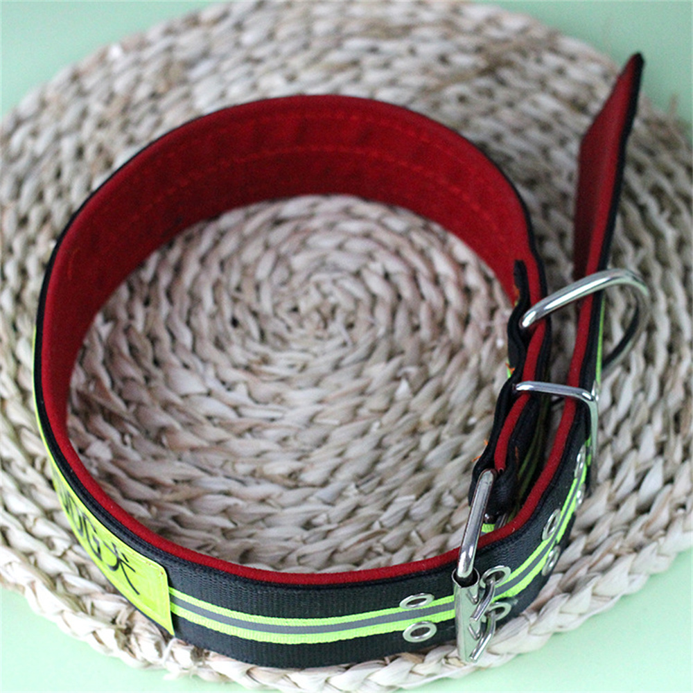 Large Dog Collar Reflective Double-row Buttonhole Heavy-duty Nylon Dog Collar with Metal D Buckle Comfortable and Wear-resistant