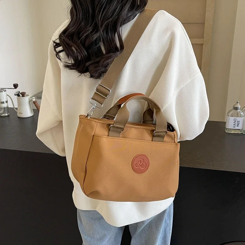 Womens Canvas Shoulder Bag Casual Fashion High Quality Cross body Shopping Top Handle Handbag 240913