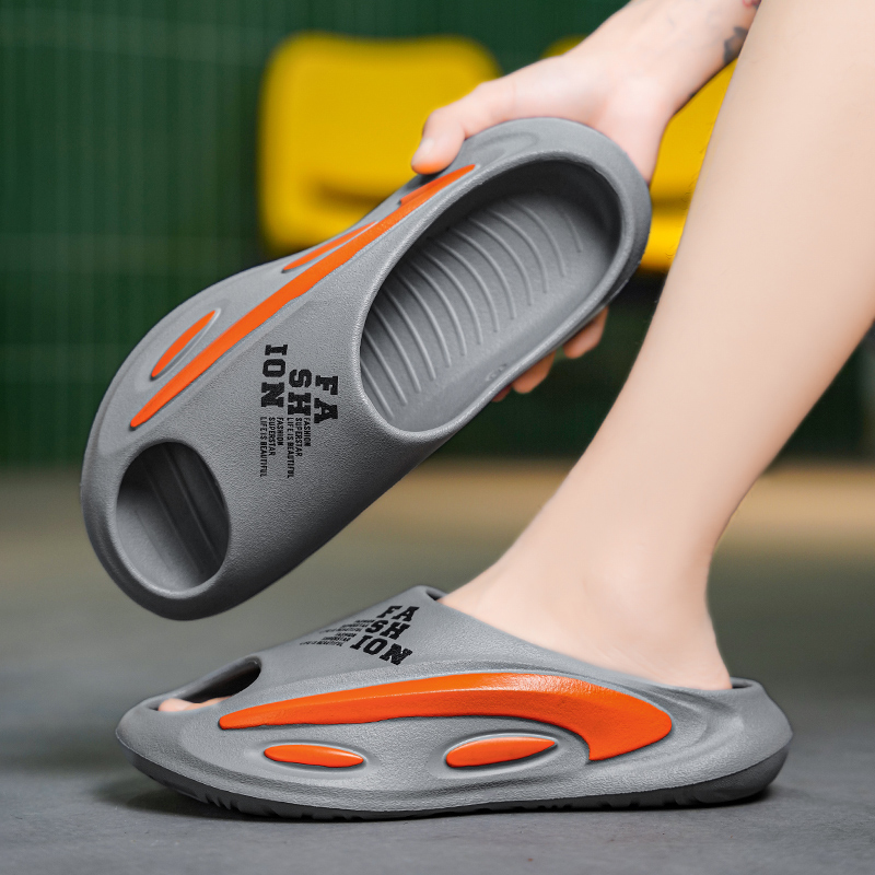 New Men's Slippers Indoor Outdoor Sandals Beach Comfortable Soft Slides Men Casual Shoes Flip-flops Women Home Slippers 36-45