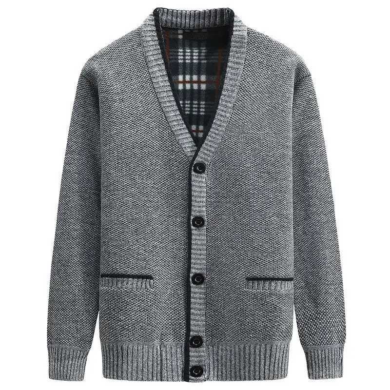 New Cardigan Men Autumn Winter Thick V Neck Knitted Sweater Coats Casual Warm Knitted Cardigan Men Fashion Mens Clothing 2023XJ240907