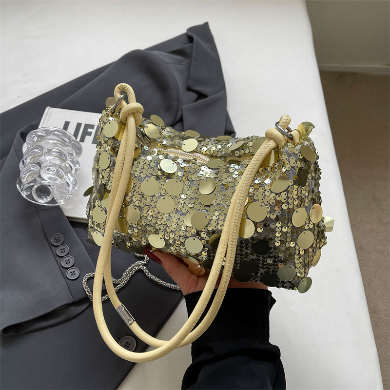 Fashionable 2024 new small for women with niche texture, sequin chain dumpling bag, versatile single shoulder crossbody bag