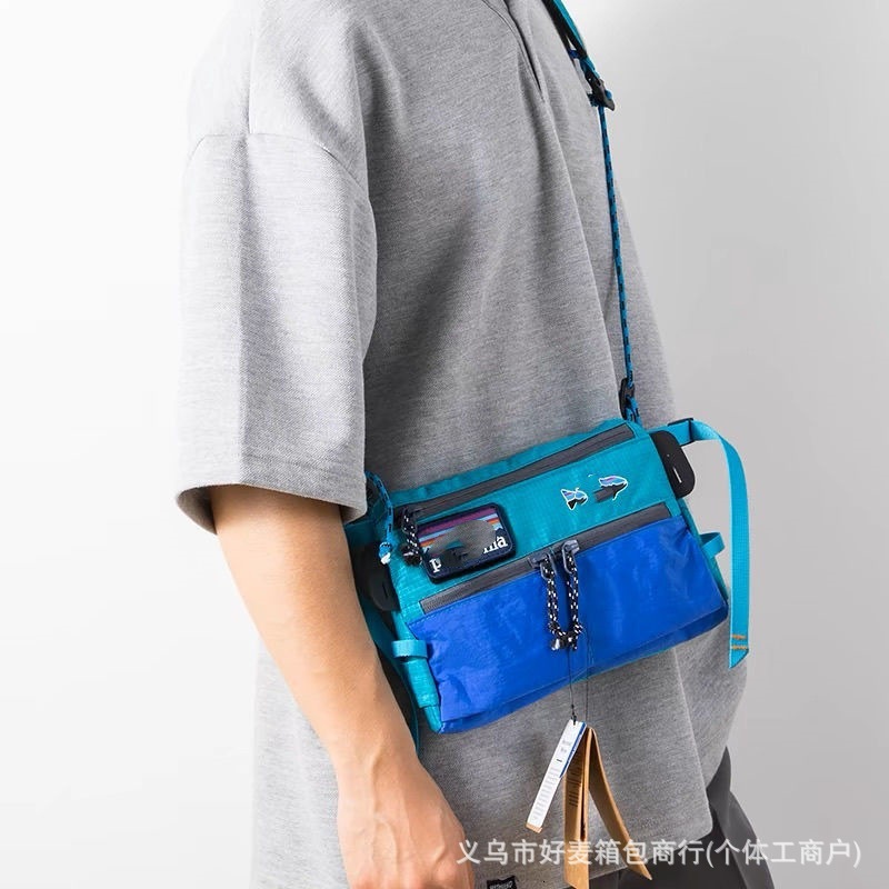 Designer 2025 new Bata men and women sports envelope casual versatile workwear style mobile phone small shoulder bag trend