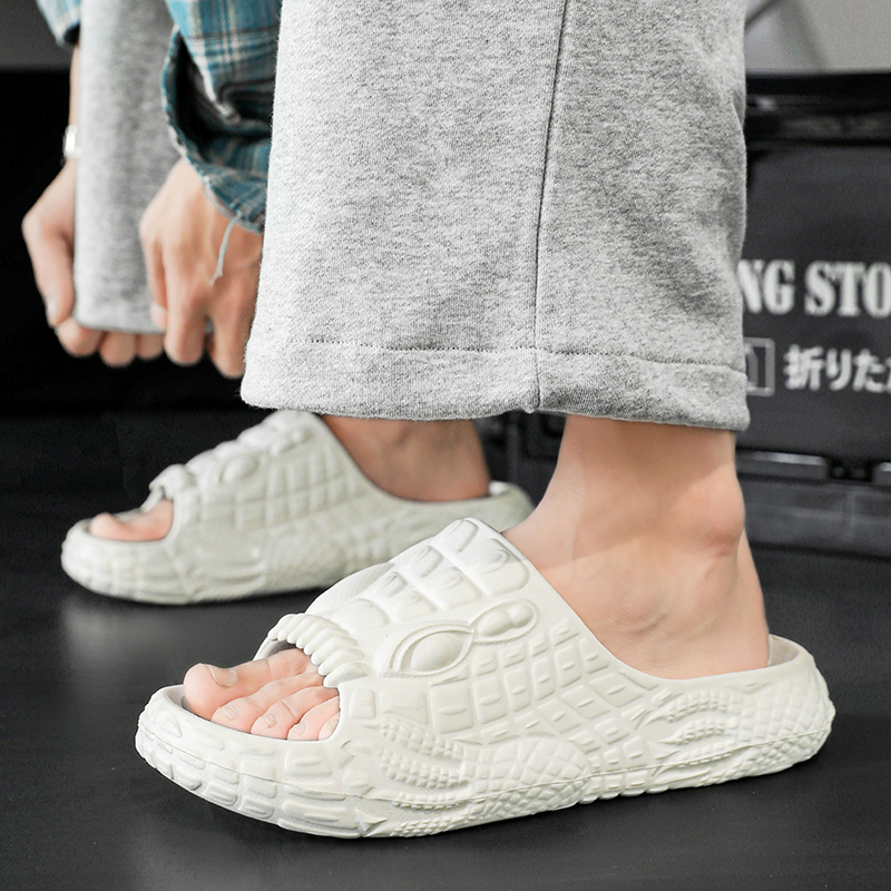 Fashion 2024 Men Slippers Indoor Outdoor Sandals Beach Soft Thick Sole Slides Casual Shoes Mens Flip-flops Home Slippers Slides