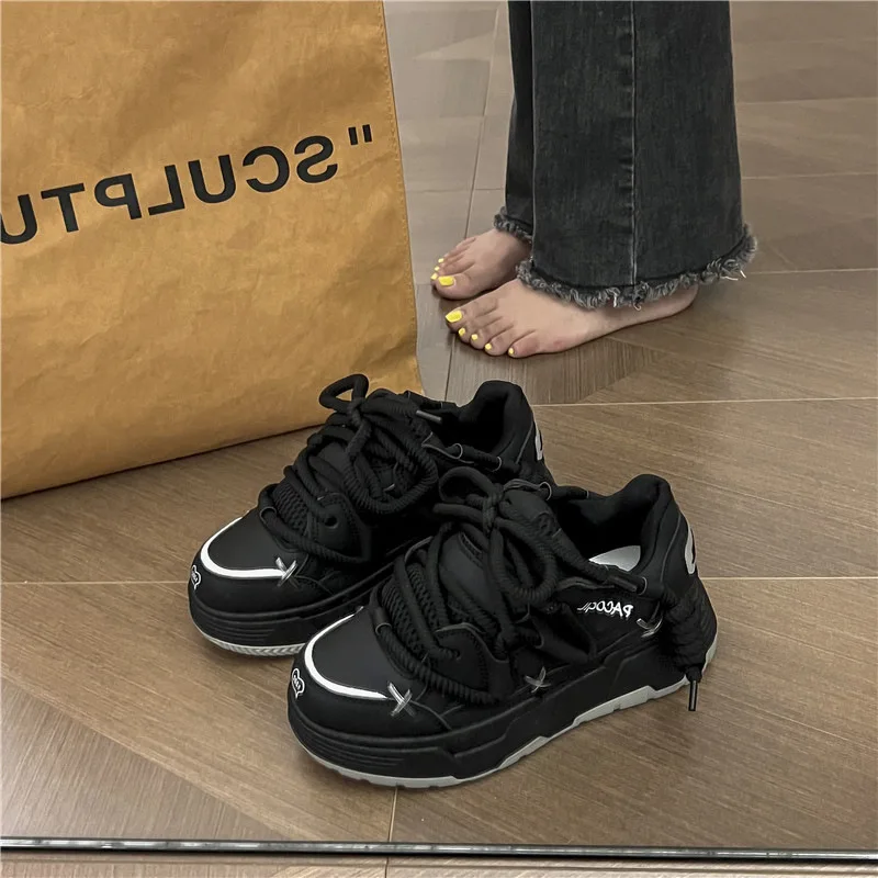 2024 Thick Sole Shoes Fashion Round Toe Flat Shoes Women Comfortable Vulcanized Shoes New Designer Sneakers Zapatillas Mujer
