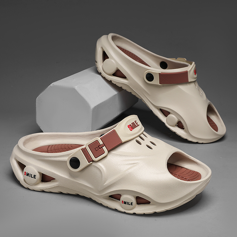 New Men's Outdoor Sandals Slippers Beach Comfortable Slides Soft Clogs Men Casual Garden Shoes Men Women Beach Sandals Slippers