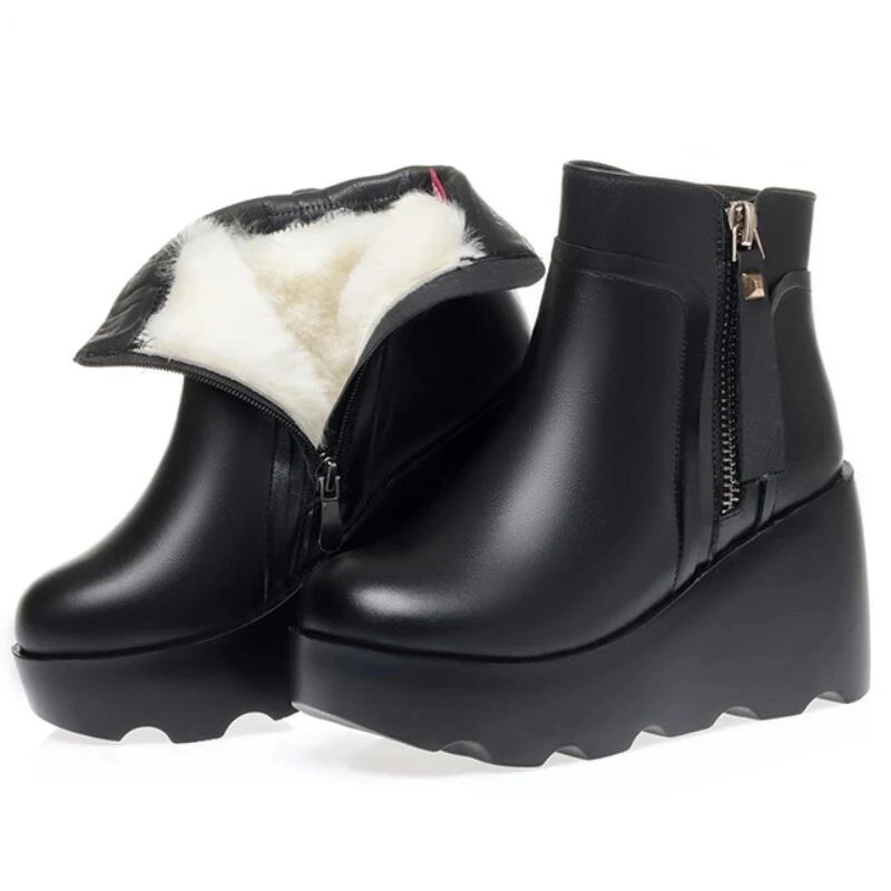 Fashion Thick Sole Platform Rivet Boots Women Height increasing Chelsea Ankle Boots Real Leather 9 cm Heels Runway Punk Boots