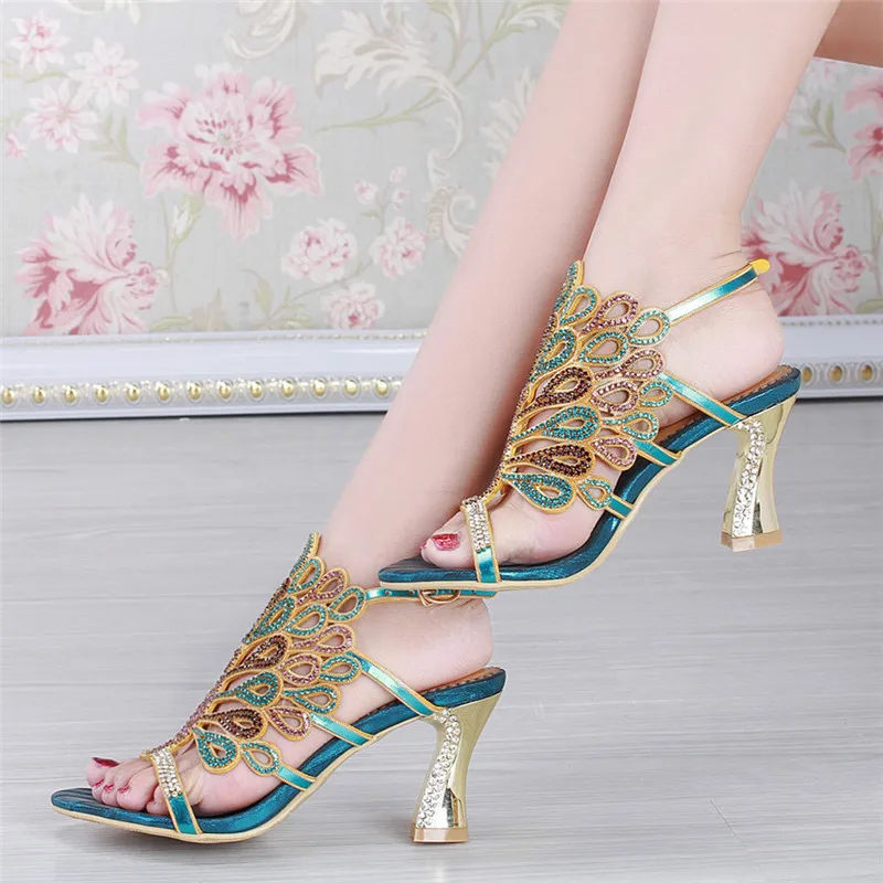 Plus Big Size 41 44 Small 33 Women Sandals Elegant Party Dress Biling Crystal Sandals Women Outdoor Rhinestones Thin High Heel