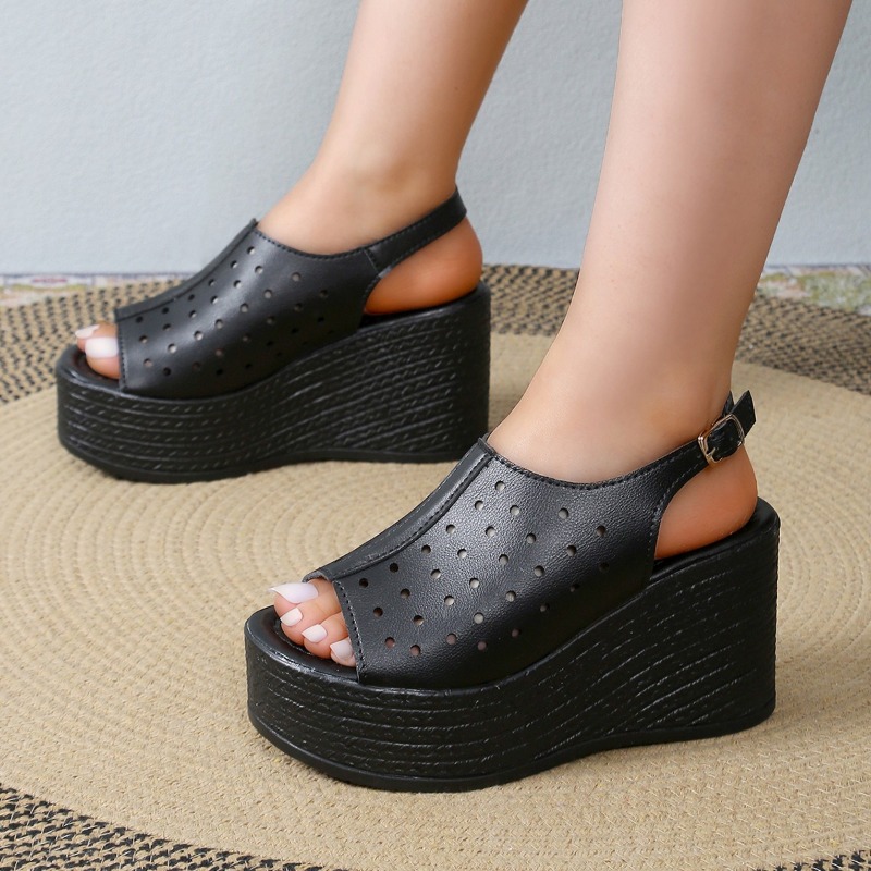 Women's Simple Retro Soft Leather Large Size Comfortable Fish Mouth High Heels Hollow Breathable Platform Slippers Women