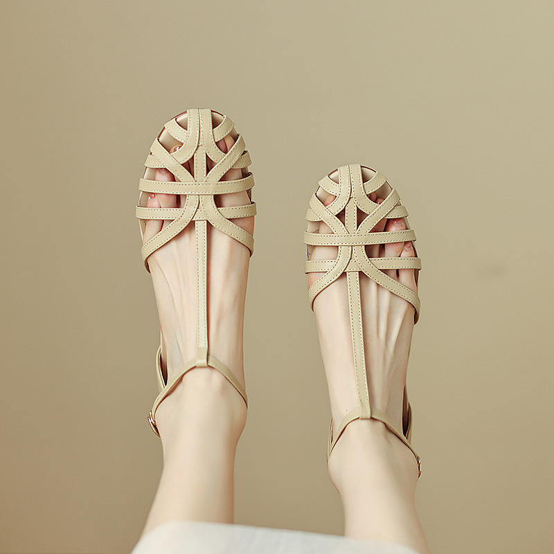 2025 new Women's Sandals Retro Roman Literary Style Hollow Female 2023 Summer Solid Color Thick Heels Flat Bottom Ladies Shoes 4e79