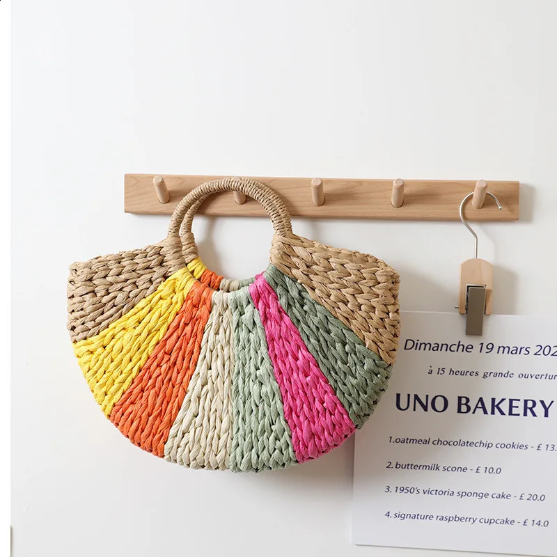 Rainbow colored grass bag summer semicircular handheld woven beach resort 240913