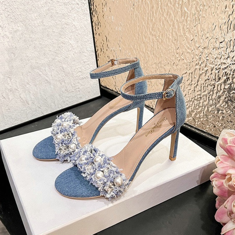New 2024 Summer Pearl Sandals Round Head New Open Toe Fashion All-in-one Korean One-e Belt Denim High Heels b791