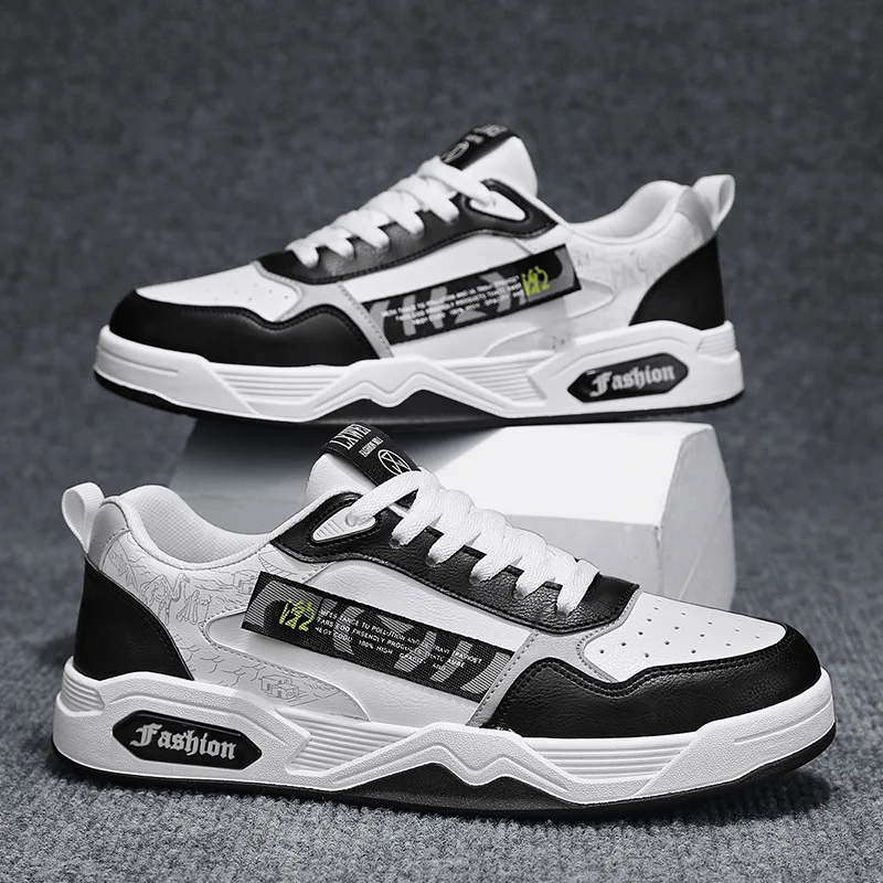 New Student Sports Shoes Men's Fashion Versatile Thick Sole Board Shoes Leather Contrast Retro Flat Casual Shoes 2024
