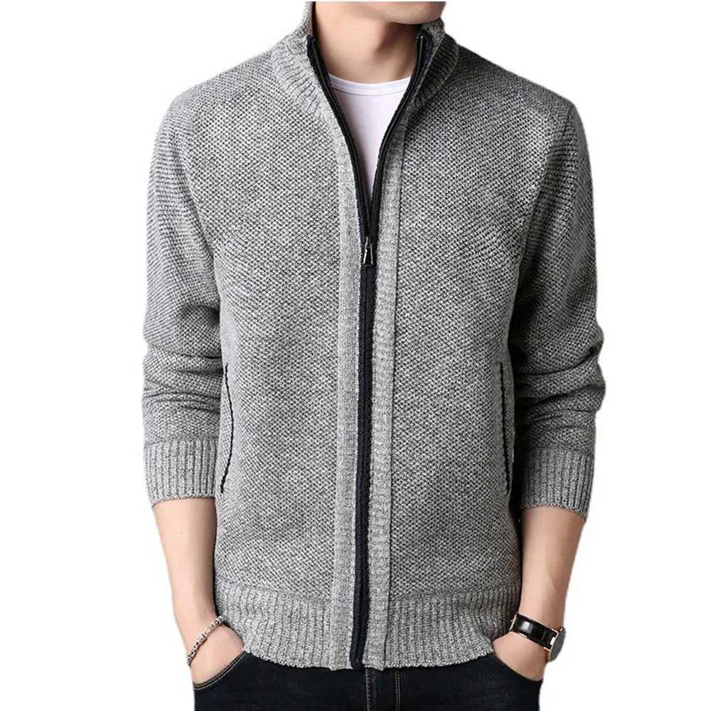 Top Quality 2022 Autumn Winter New Mens Jacket Slim Fit Stand Collar Zipper Jacket Men Solid Cotton Thick Warm Men SweaterXJ240907