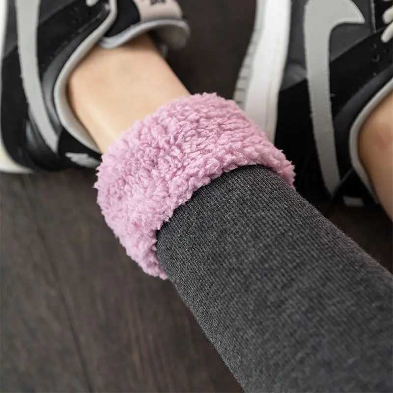 Women 2023 Winter New Thick Warm Slim Pants Female High Waist Fleece Lined Leggings Ladies Velvet Skinny Long Leggings U570X240914