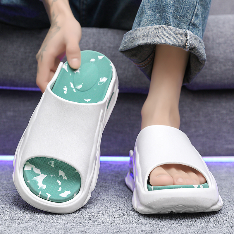 Fashion Men's Slippers Indoor Outdoor Sandals Beach Comfortable Soft Slides Men Casual Shoes Flip-flops Home Slippers Sandals