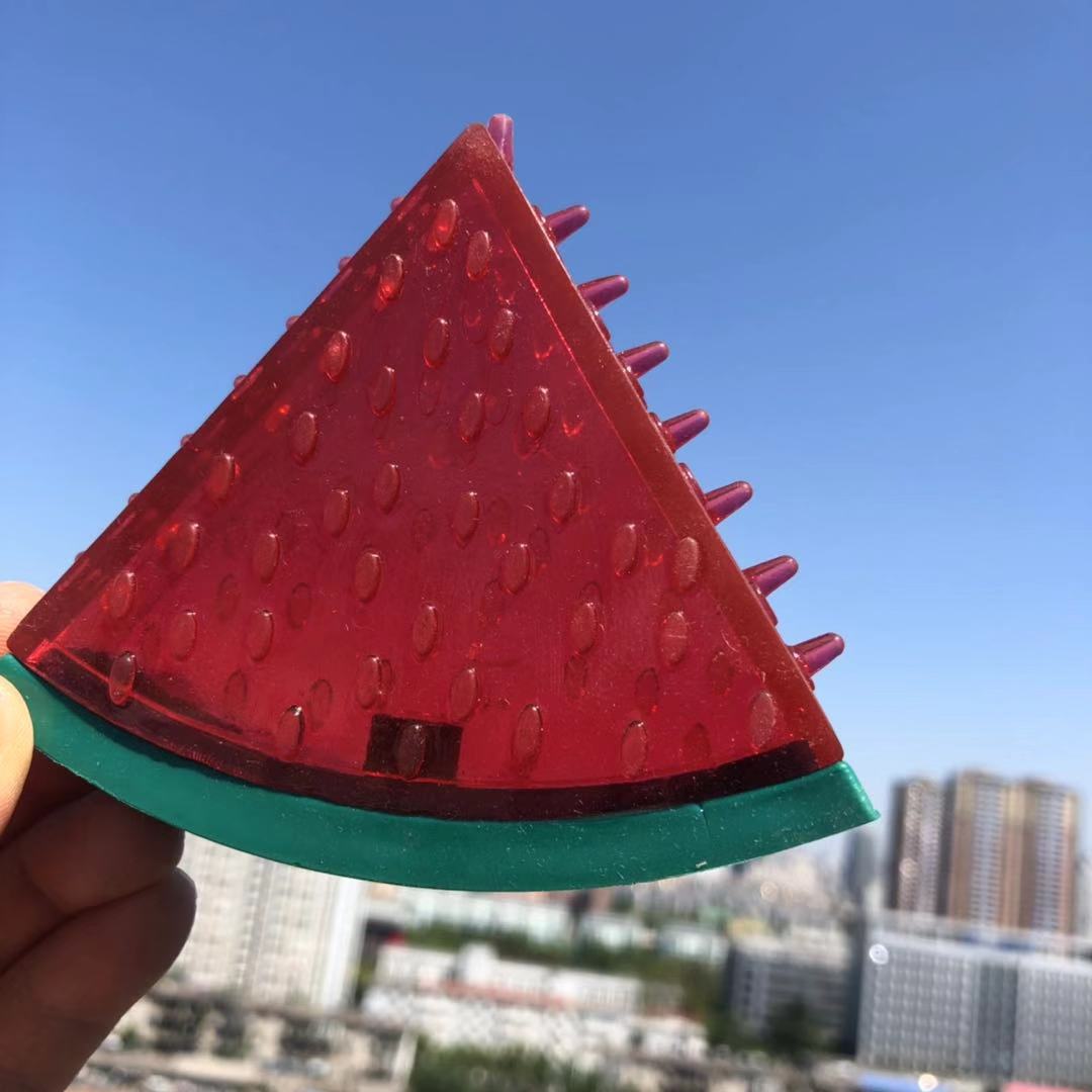 High Quality Rubber Pet Sound Grinding Toy Tpr Bite Resistant Three Dimensional Fruit Watermelon Pineapple Cat Dog Toy