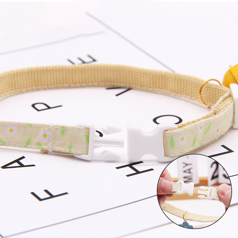 Pet Collar Adjustable Small Cat Dog Collars with Bell and Safety Buckle Necklace Cute Ornament Flower Fresh Small Flower Pattern