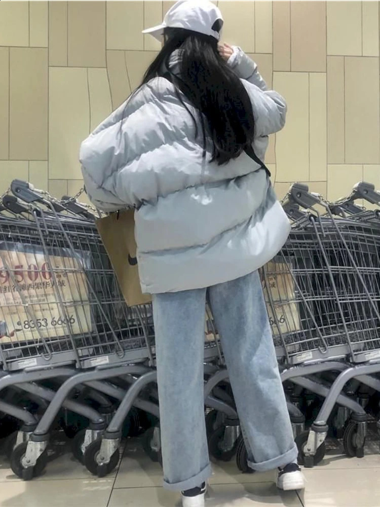 Oversized Puffer Jacket Female Hooded Loose Korean Bubble Coat Winter Warm Thick Short Parkas Mujer Women Snow Wear Outwear Goth 240914