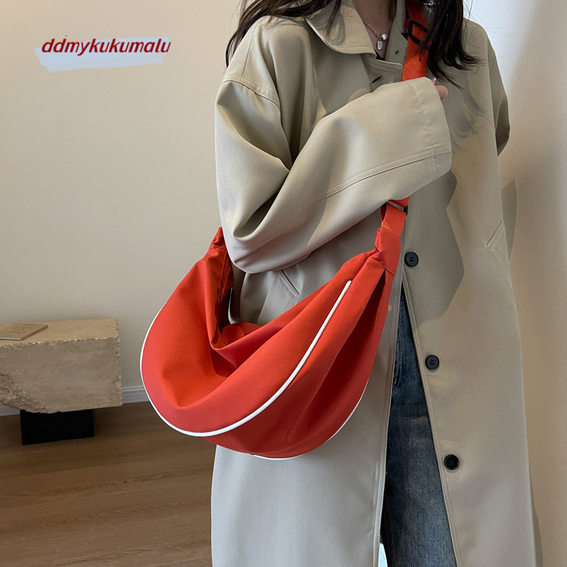 Nylon crossbody for women, 2024 autumn and winter new trendy dumpling lightweight small armpit bag, single shoulder canvas bag H7.16#17 ddmykukumalu
