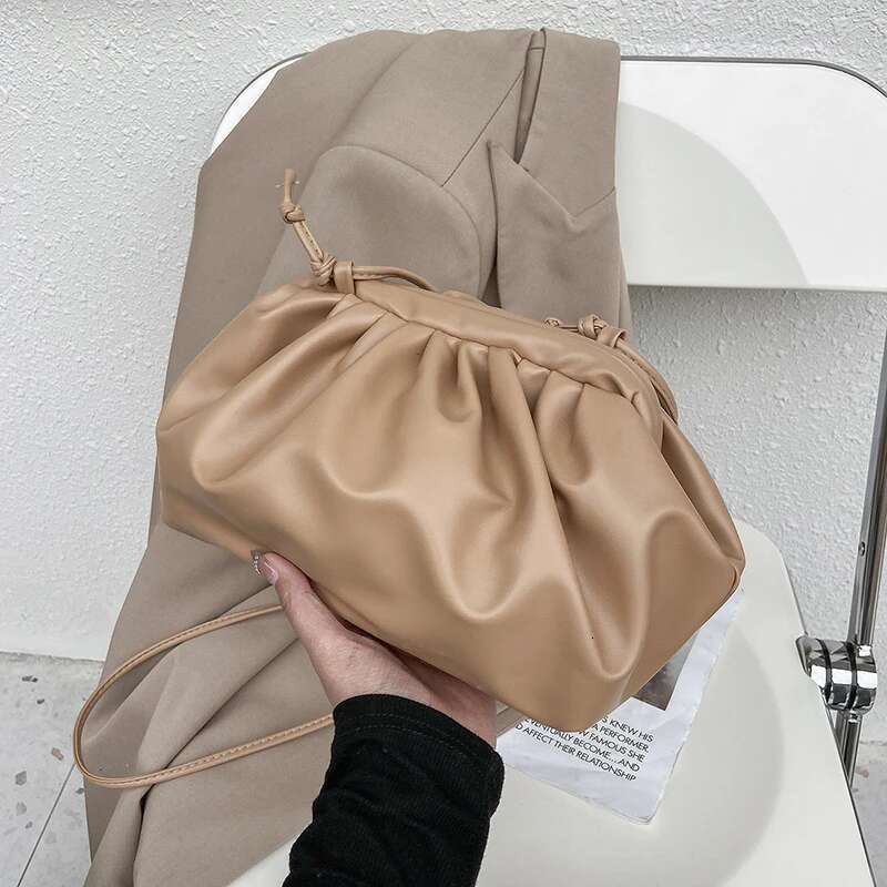 Soft Interior Compartment Crossbody Tape Pleated 2024 High Quality Bags For Women Fashion Solid Nylon Women's Handbags 497