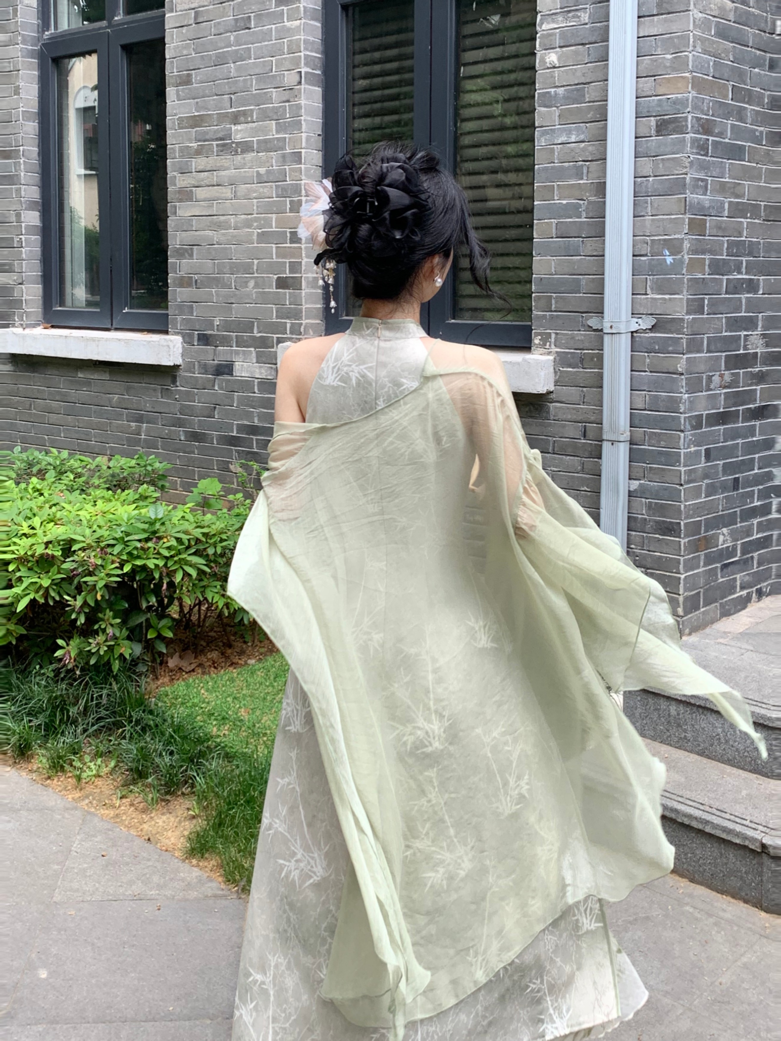 Blovelan Hanfu Style Cheongsam Dress - Bamboo Shadows Jacquard Print, Chinese Traditional Halter Neck Qipao