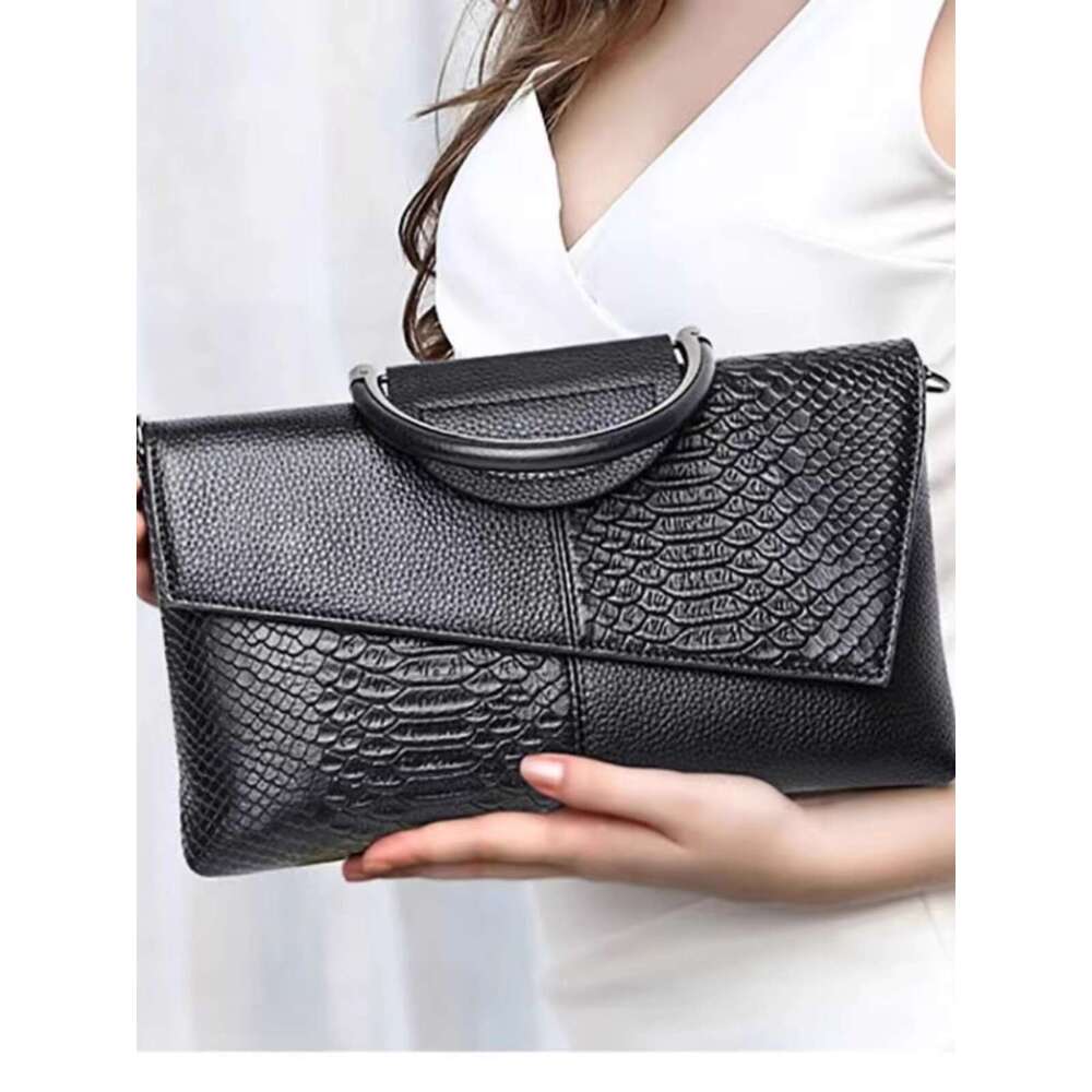 AMZZ Light Luxury 2024 New Large Capacity Banquet Handbag Crocodile Pattern Women's Fashion Style Crossbody Bag for Women