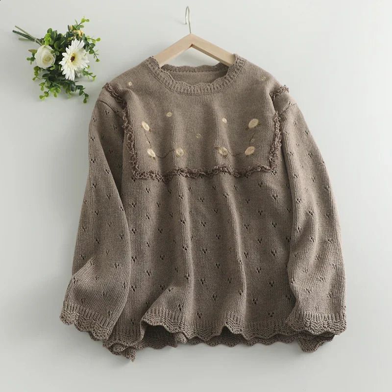 Sweet Mori Girl Vintage Embroidered Knitted Sweater Pullovers Women Oneck Long Sleeve Hollow Out Casual Loose Tops 240904