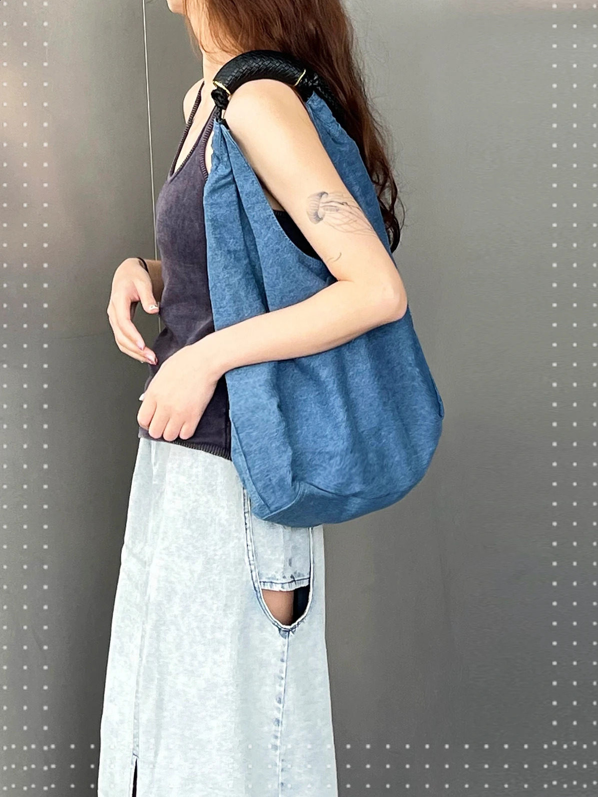 24fw cat step style large capacity garbage bag woven backpack denim pleated shoulder shopping 240913