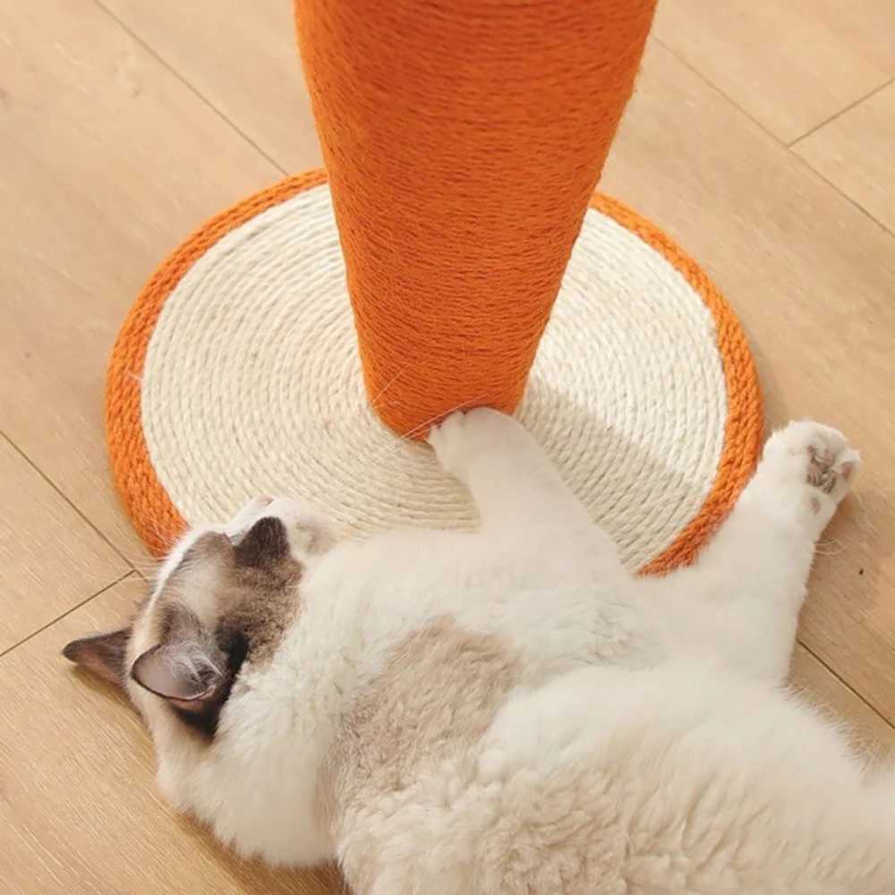 Cute Carrot Cat Tree Sisal Hemp Cat Scratch Board 40*30cm Logs Material Cat Tower Scratching Post Griffoir Chat